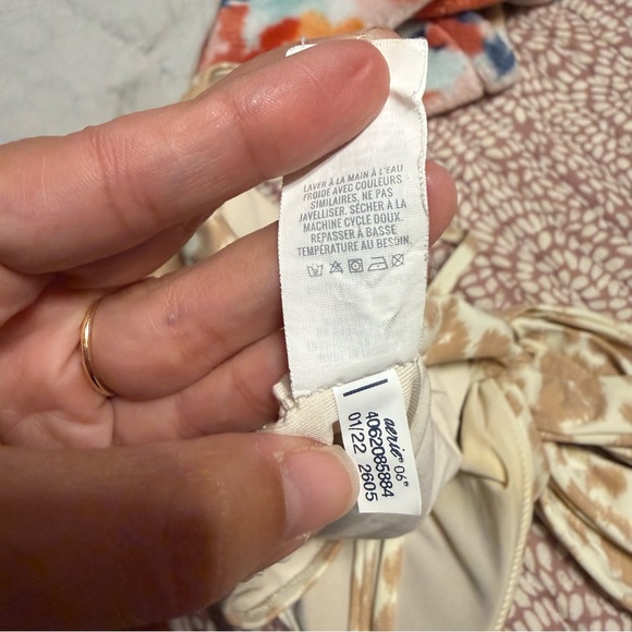 Aerie Tan and Cream One Piece Swimsuit - Picture 6 of 7